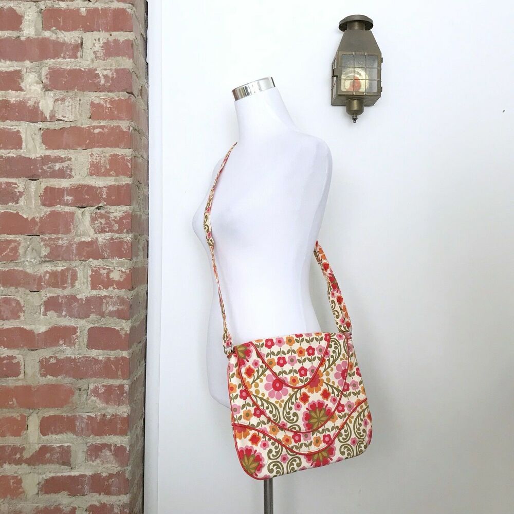 NWOT Vera Bradley Crossbody Purse Retired Folkloric Magnetic Flap Adjustable